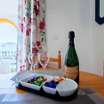 Blue Heaven 2 Апартаменты Торевьиа
