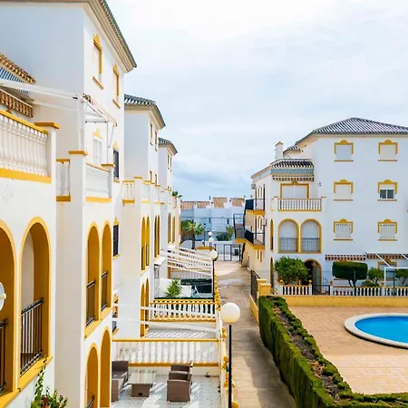 شقة Blue Heaven 2 *